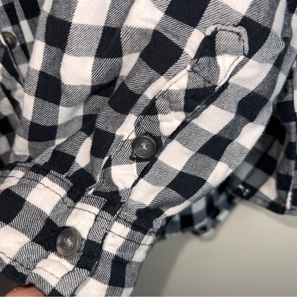 Croft & Barrow Women’s Buffalo Checked Button Down Shirt Size xl - Picture 7 of 7